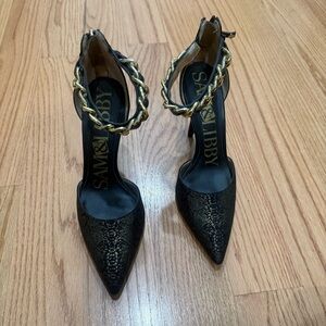 Sam & Libby Black Pointed Toe Heels with Gold Chain Ankle Strap